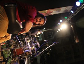 Cloenda del 30 Tradicionà rius i Revetlla de Sant Joan amb la Violeta de Grà cia